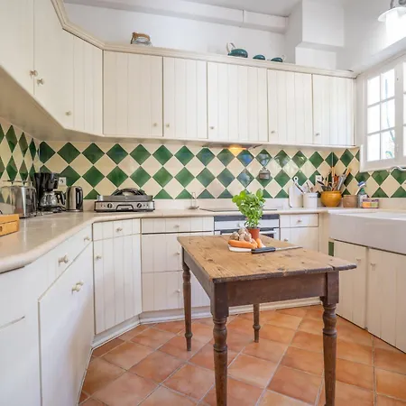 Holiday Home La Proue By Interhome Saint-Raphaël