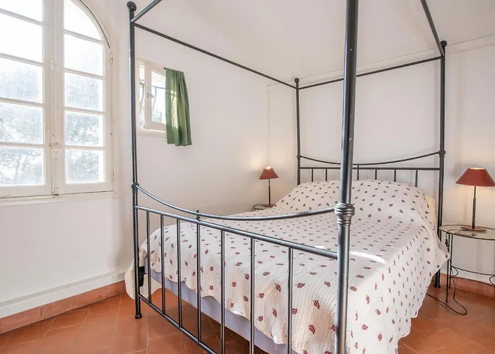 La Proue By Interhome Saint-Raphaël